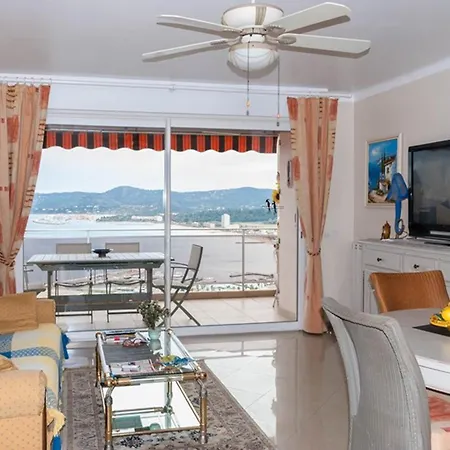 3 Pieces Avec Vue Sur La Baie, 4 Personnes, Parking - Fr-1-803-34 *