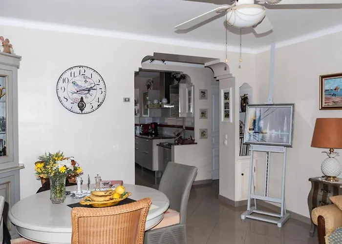 3 Pieces Avec Vue Sur La Baie, 4 Personnes, Parking - Fr-1-803-34