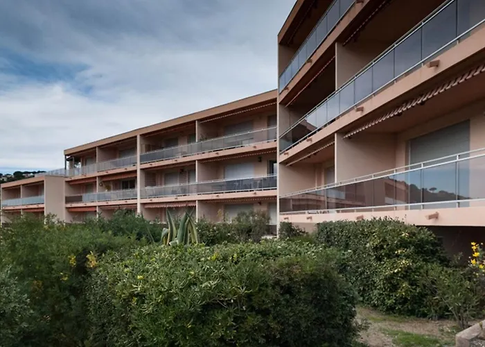 3 Pieces Avec Vue Sur La Baie, 4 Personnes, Parking - Fr-1-803-34 Le Lavandou