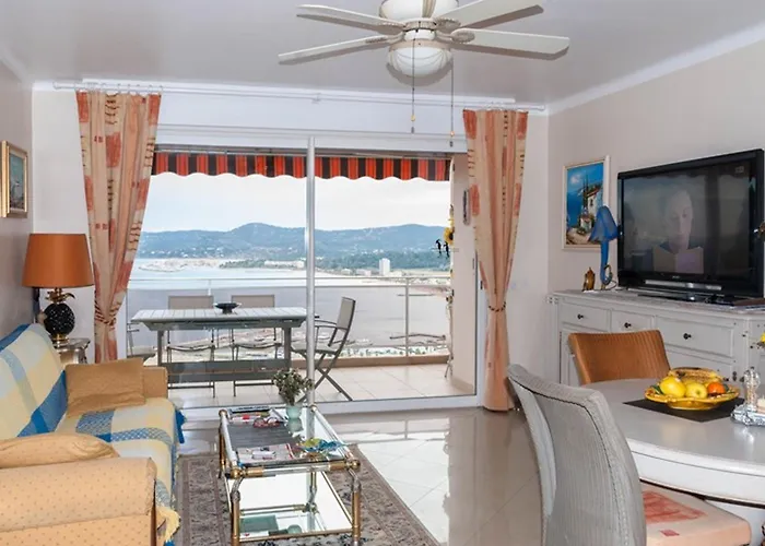 3 Pieces Avec Vue Sur La Baie, 4 Personnes, Parking - Fr-1-803-34 *