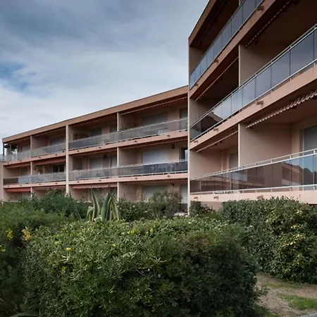 3 Pieces Avec Vue Sur La Baie, 4 Personnes, Parking - Fr-1-803-34 Le Lavandou